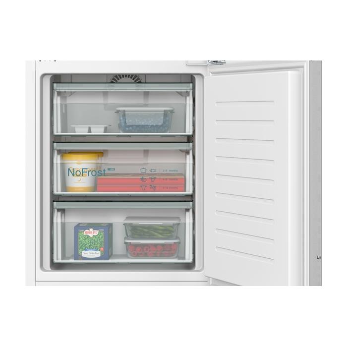 Vestavná chladnička s mrazákem Siemens KI96NSDC0