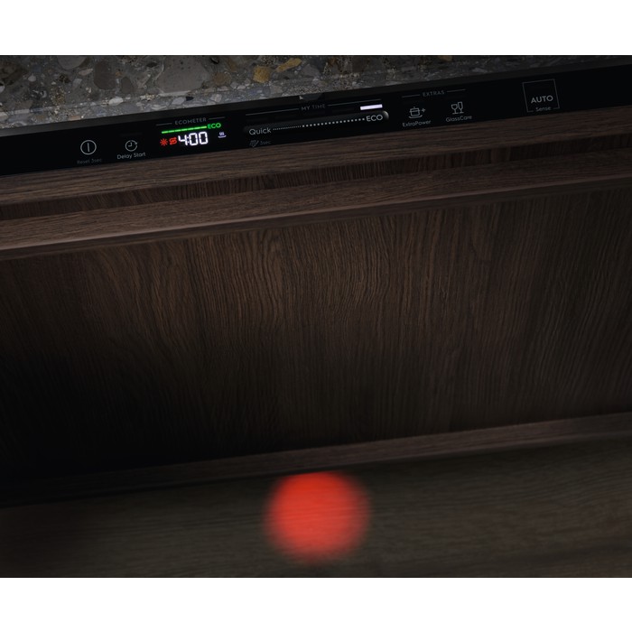 Plně vestavná myčka nádobí Electrolux EEM68510W - rozbalená